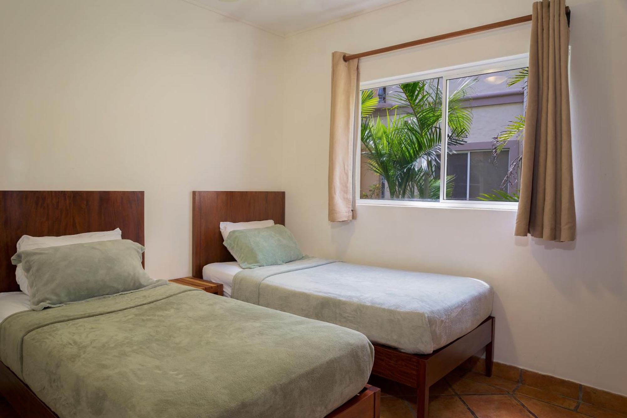 Villas Iguana A-13 Beachfront Condo Eksteriør bilde
